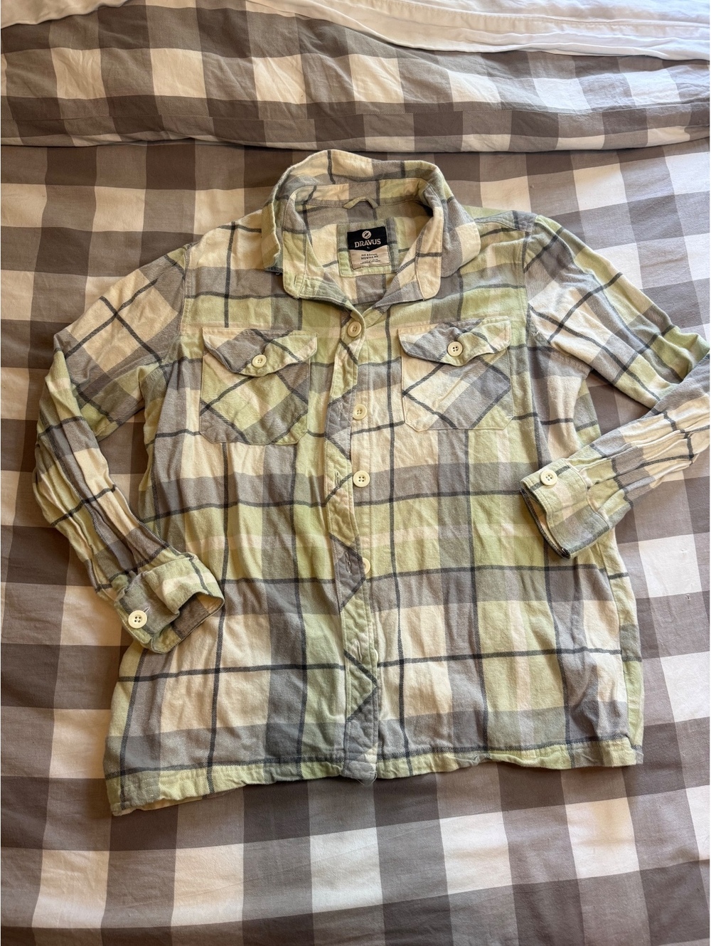 Women’s Flannel | Dravus | Size Large